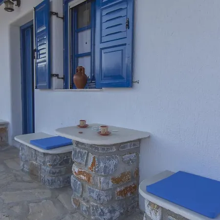 Moutsouna Beach II *