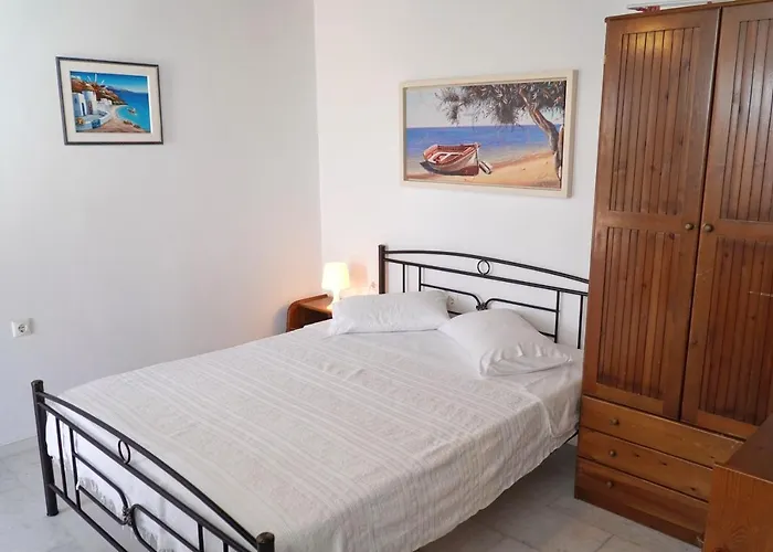 Moutsouna Beach II Moutsouna