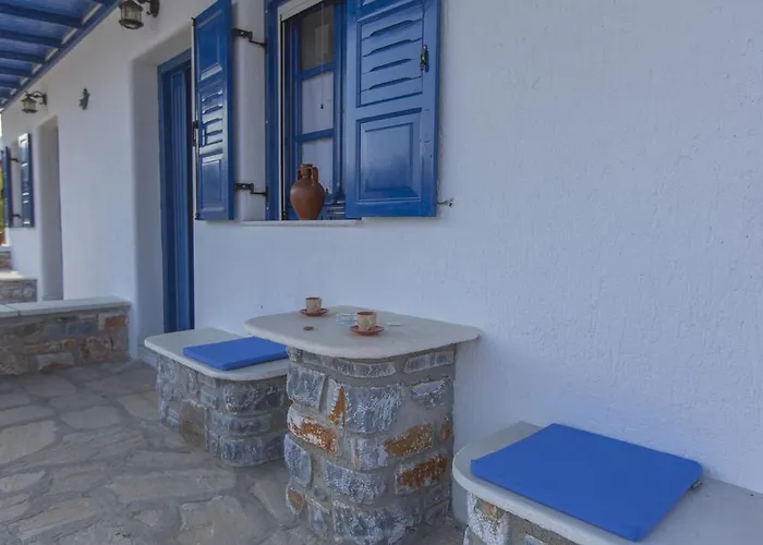 Moutsouna Beach II *